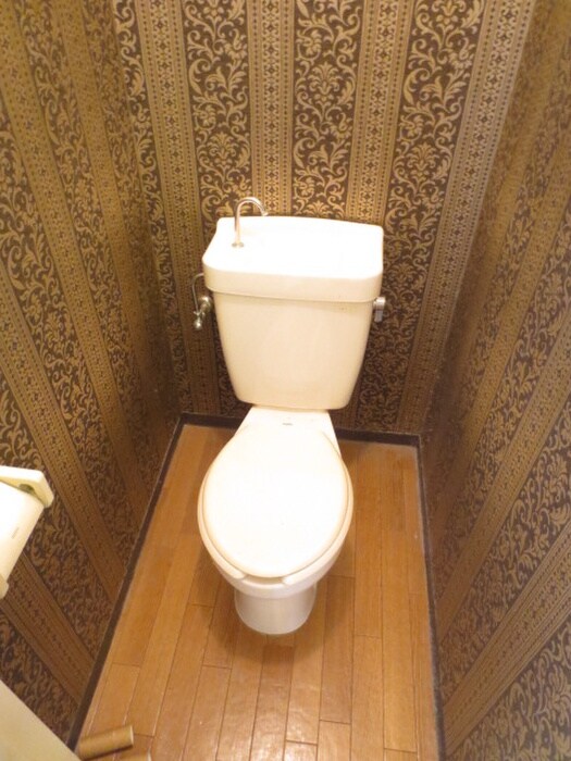 物件内観写真15　(トイレ)