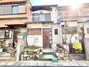城陽市平川野原貸家外観写真