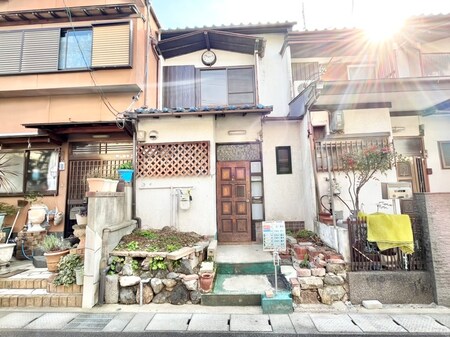 城陽市平川野原貸家外観写真