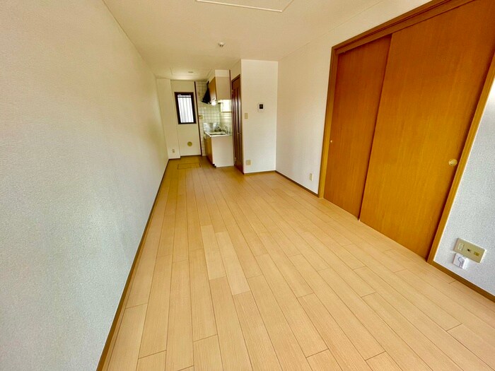 物件内観写真7　(居室)