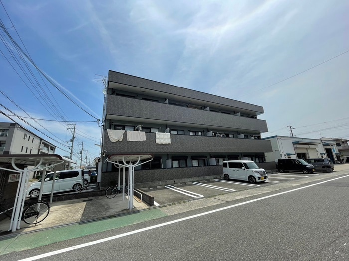 物件外観写真4　(外観写真)