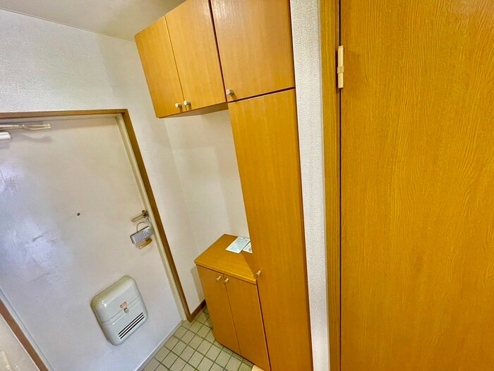物件内観写真12　(靴箱)