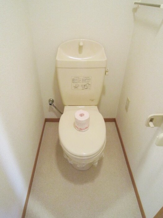 物件内観写真13　(トイレ)