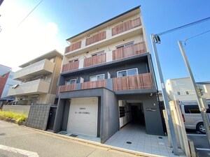 マルティ円町外観写真
