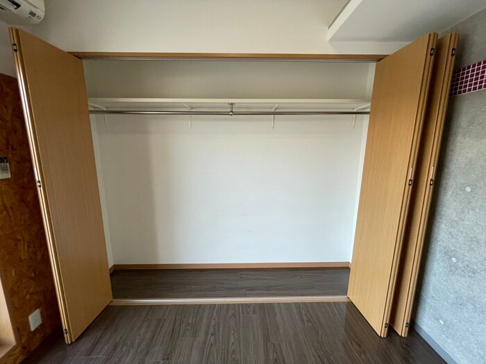 物件内観写真11　(収納)