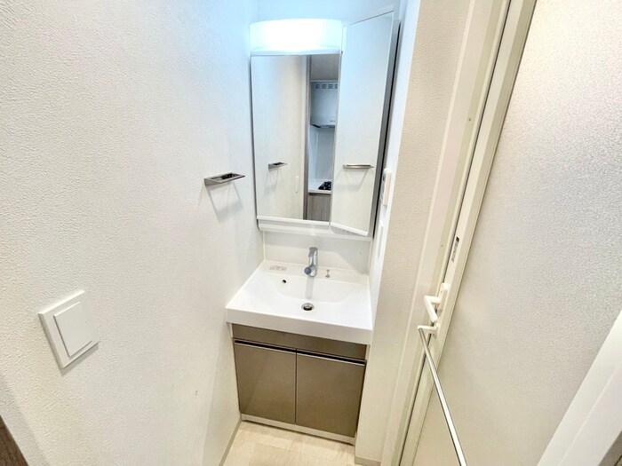 物件内観写真10　(洗面)