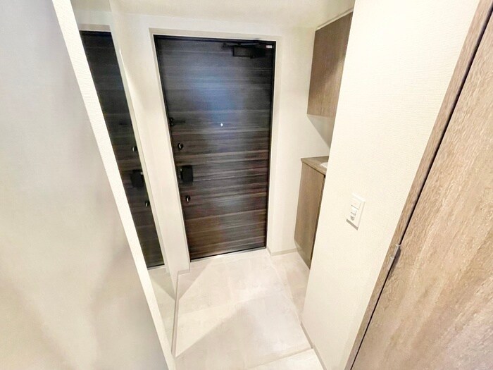 物件内観写真20　(玄関)