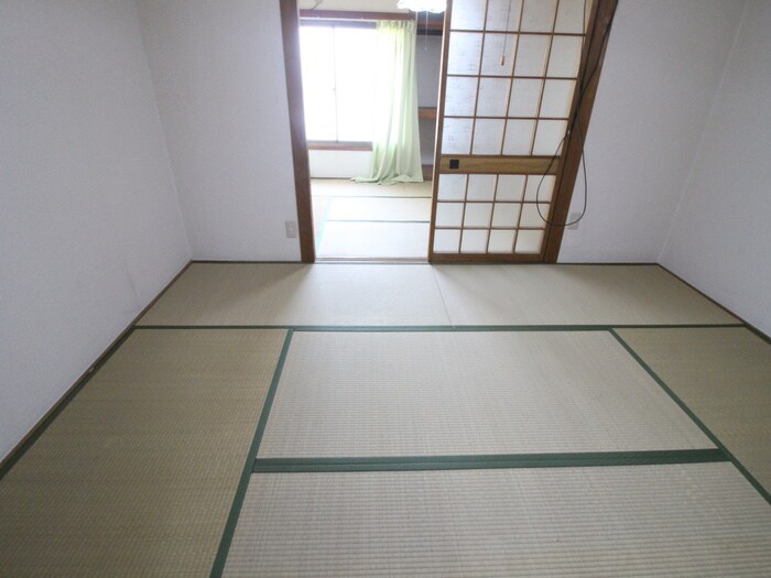 物件内観写真13　(居室)