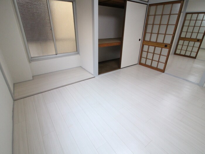 物件内観写真15　(居室)