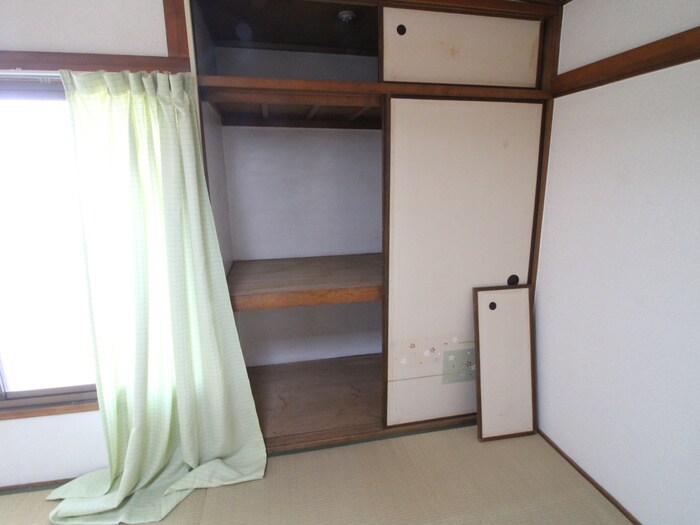 物件内観写真22　(収納)