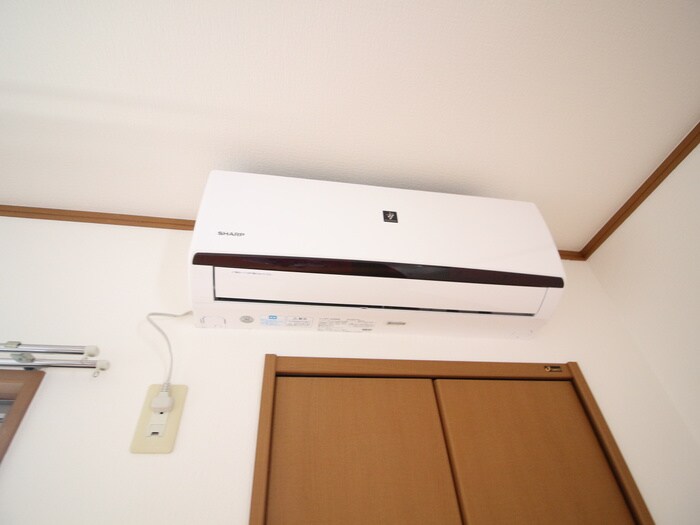 ネオメゾン山九の内観写真