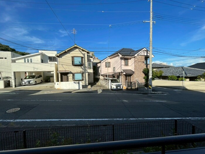 物件内観写真15　(室内からの展望)