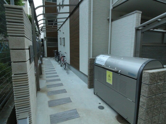 物件外観写真3　(建物設備)