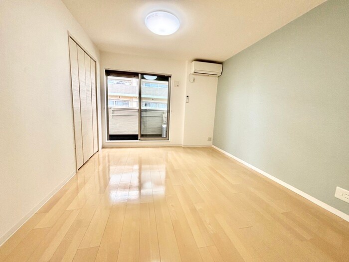 物件内観写真11　(居室)