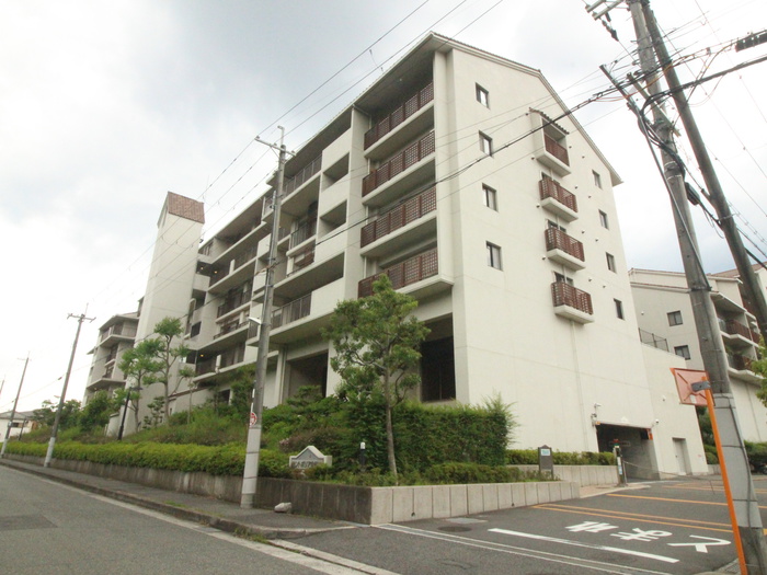 セントポリア金剛東(102)