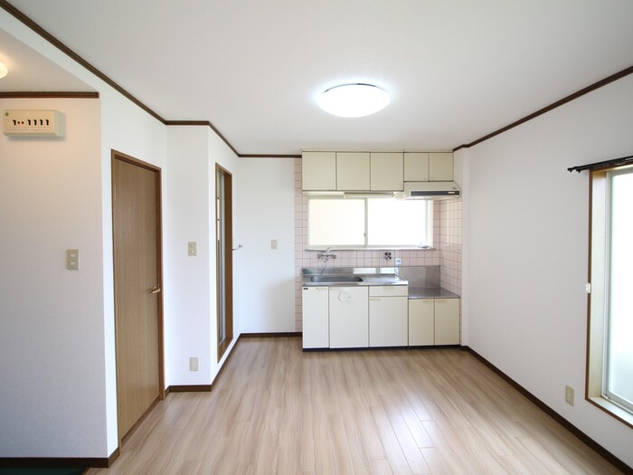 物件内観写真7　(居室)