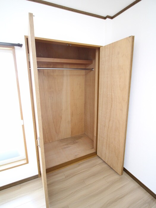 物件内観写真18　(収納)