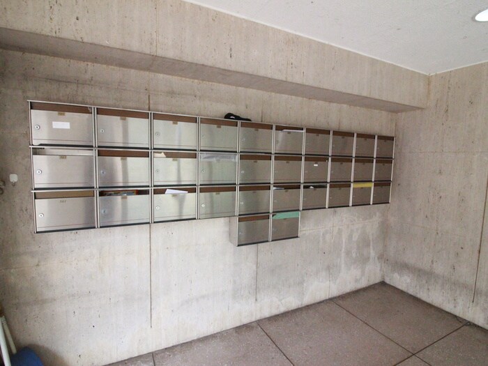 物件外観写真6　(建物設備)