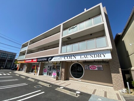 メゾン上笠外観写真