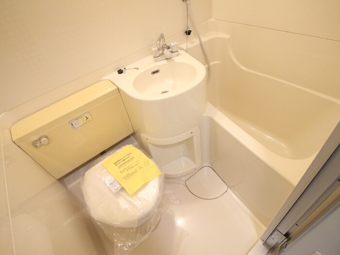 物件内観写真15　(トイレ)