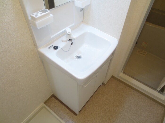 物件内観写真11　(洗面)