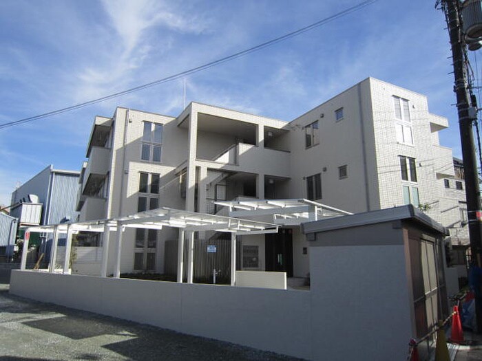 物件外観写真3　(外観写真)