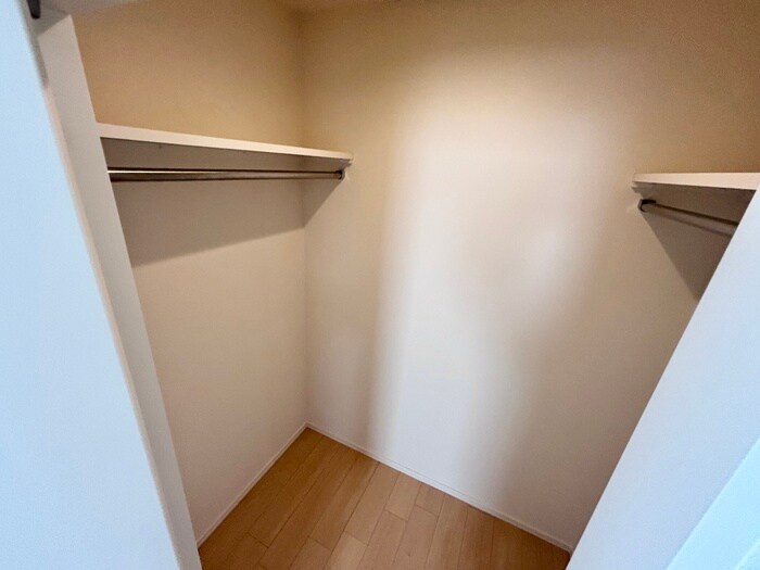 物件内観写真18　(収納)