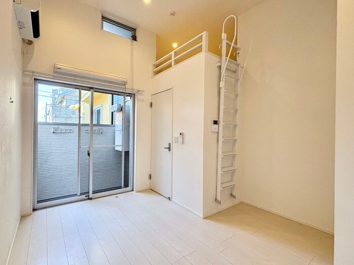 物件内観写真8　(居室)