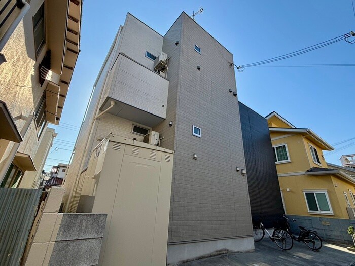 物件外観写真3　(外観写真)