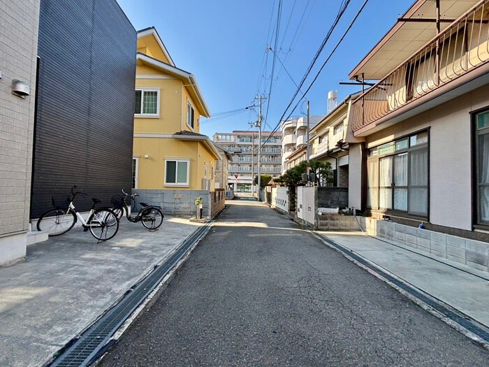 物件外観写真6　(周辺環境)