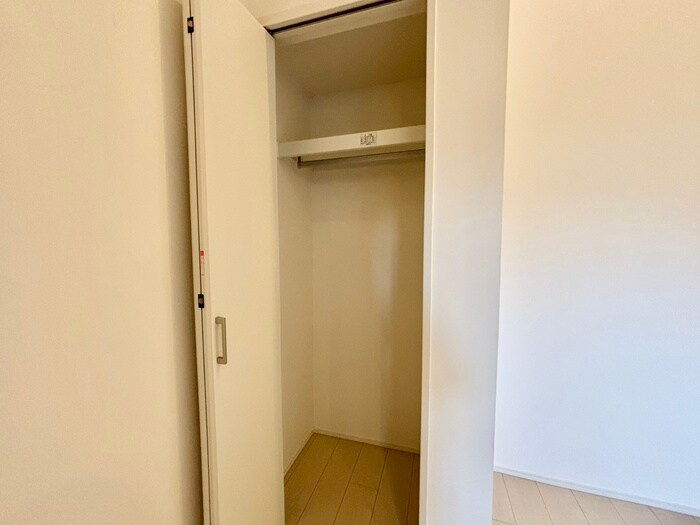 物件内観写真16　(収納)