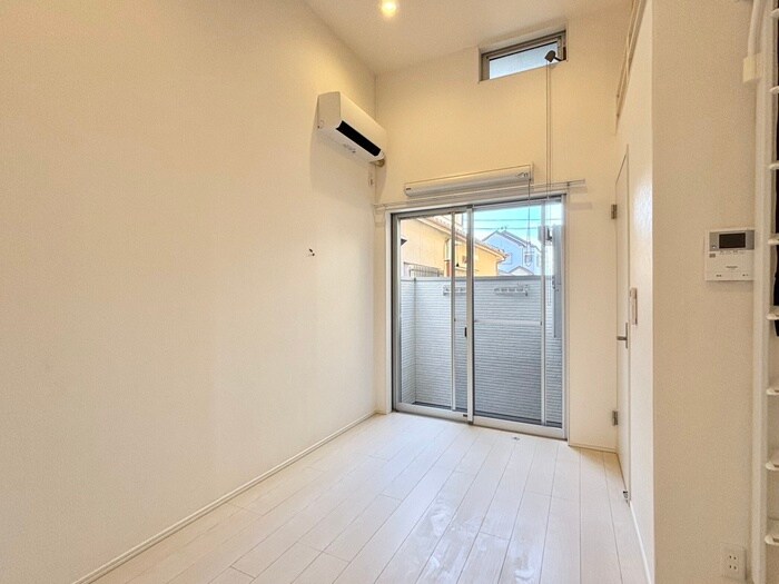 物件内観写真19　(居室)