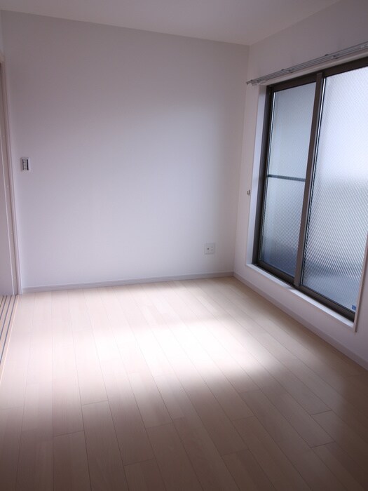 物件内観写真14　(居室)