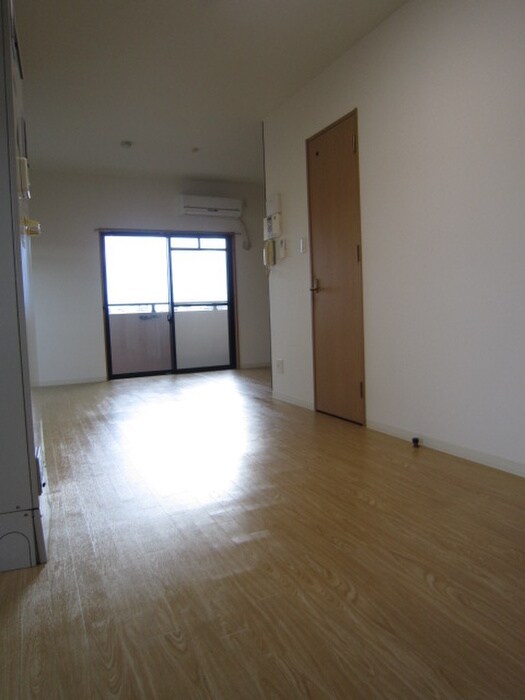 物件内観写真11　(居室)