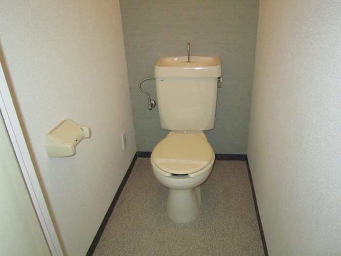 物件内観写真10　(トイレ)