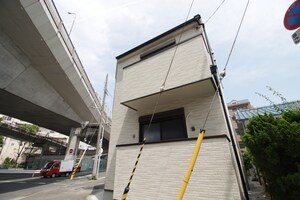 岡本アパート外観写真