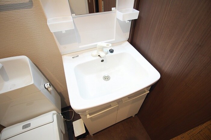 物件内観写真12　(収納)