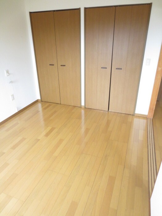 物件内観写真12　(居室)