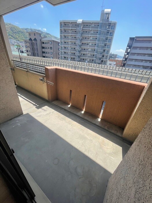 物件内観写真16　(ベランダ・バルコニー)