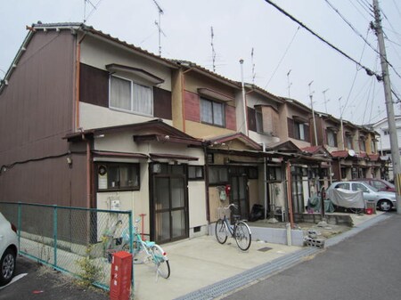 西岡様貸家西ー２外観写真