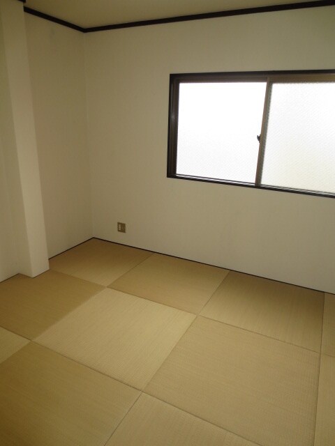 物件内観写真11　(居室)