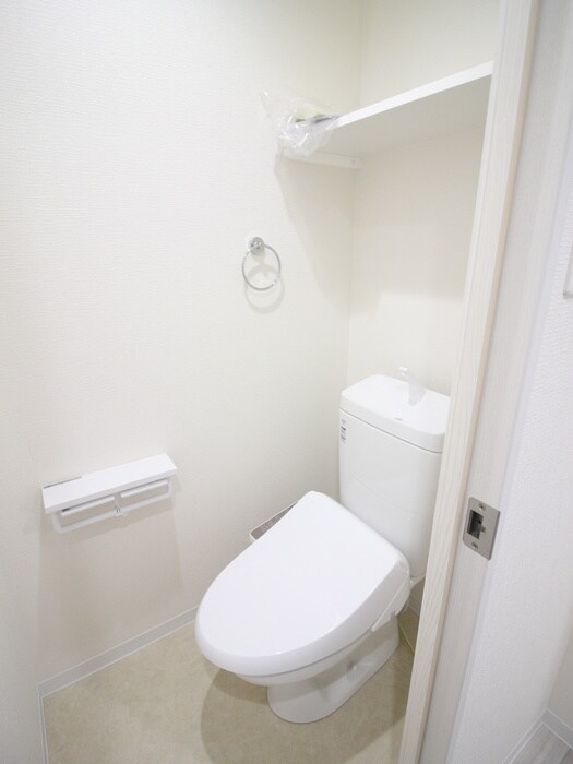 物件内観写真11　(トイレ)