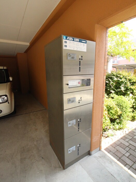 物件外観写真6　(建物設備)