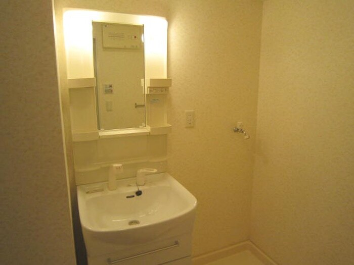 物件内観写真15　(洗面)