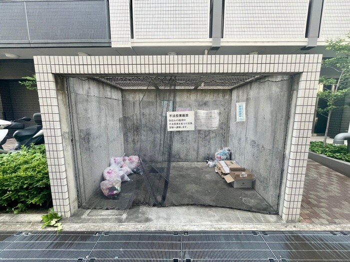 物件外観写真6　(建物設備)