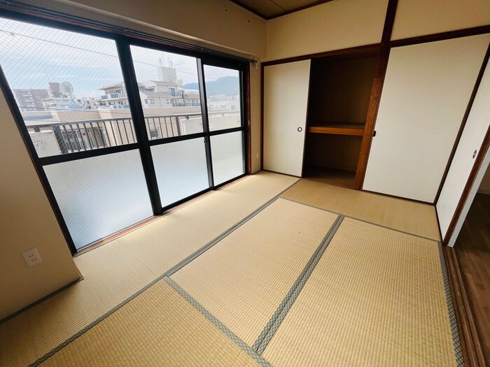 物件内観写真5　(居室)