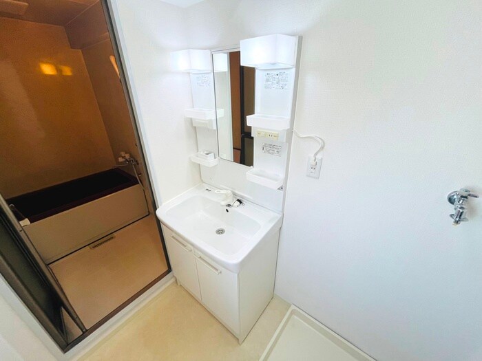 物件内観写真8　(洗面)