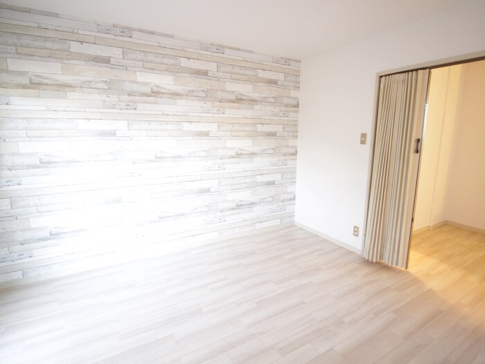 物件内観写真10　(居室)