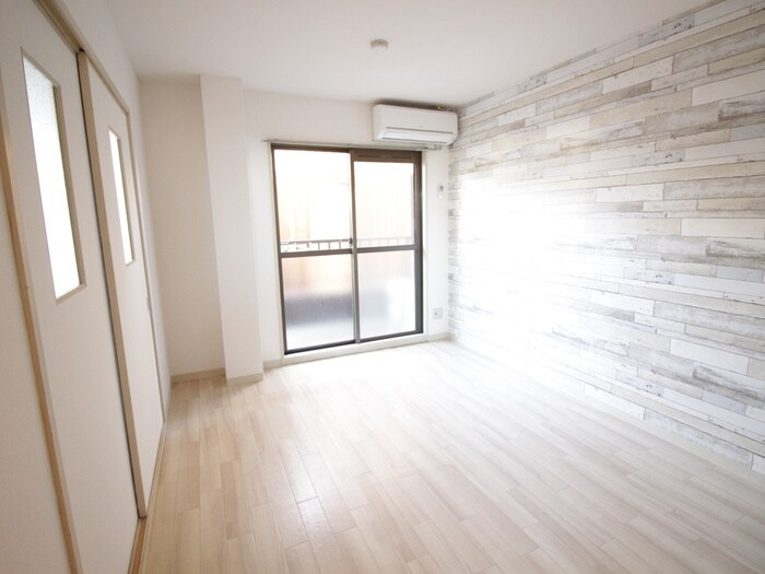 物件内観写真11　(居室)