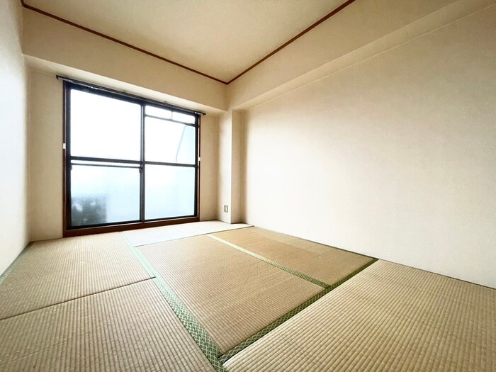 ロジェ－ル観月の居室